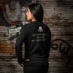 Men’s/Unisex Long-Sleeved Tee