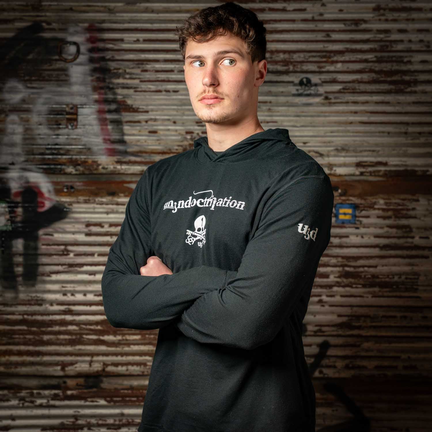 Men’s Lightweight Pullover Hoodie-Tee